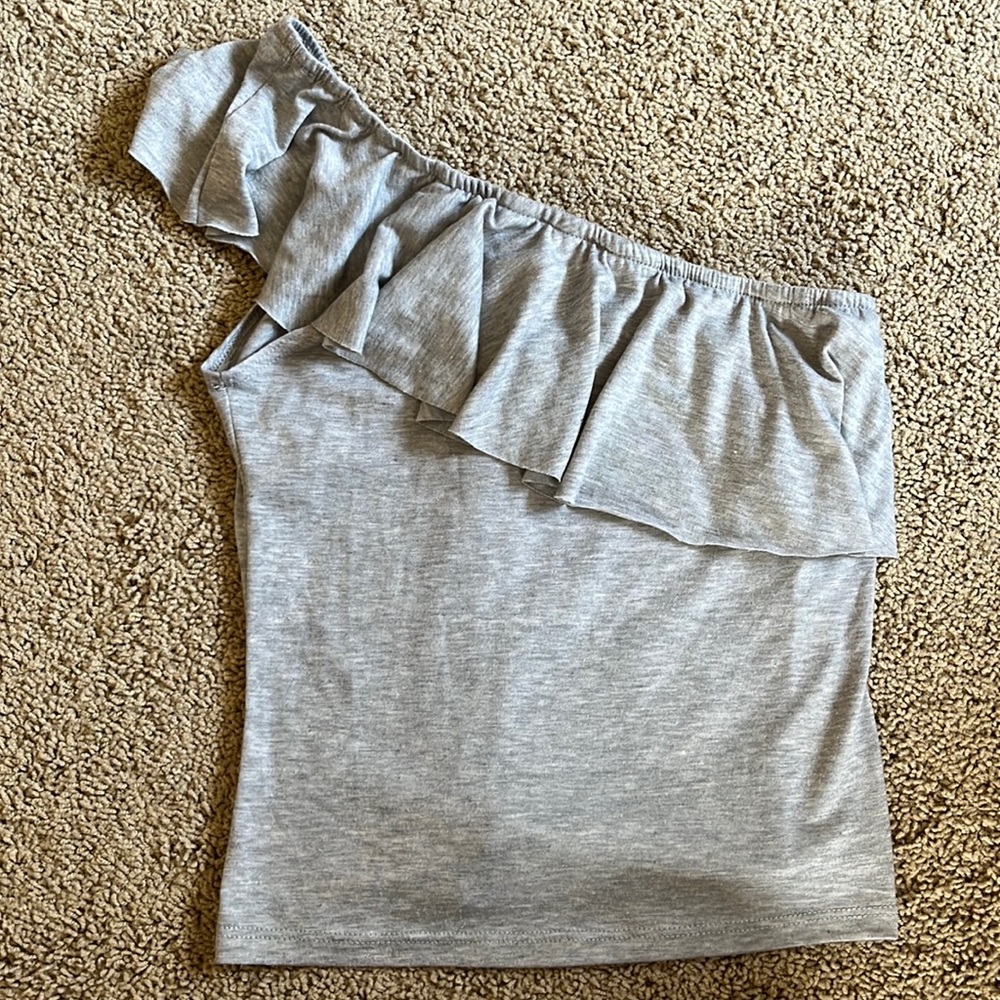 full tilt grey one shoulder ruffle tshirt
